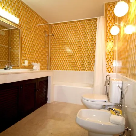 Magnifique Sur La ... Албуфейра